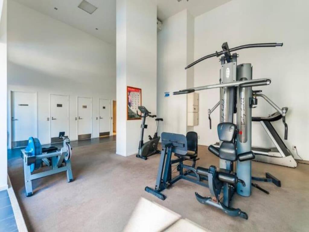 Luxury 2Br Apt In Cbd Pool, Gym, Prime Spot Auckland Exteriör bild